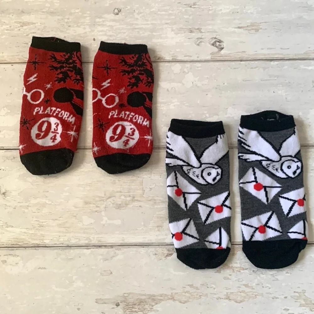 Harry Potter Socks Set of 2 Hedwig Owls Platform 9 3/4 Red Ankle Mens Womens NEW